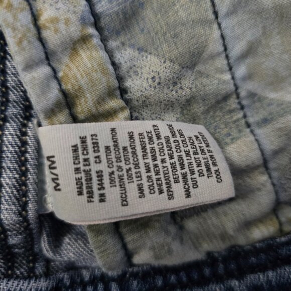 American Eagle Women's Classic Denim Jacket Button Down Faded Blue Wash Size M - Picture 4 of 15